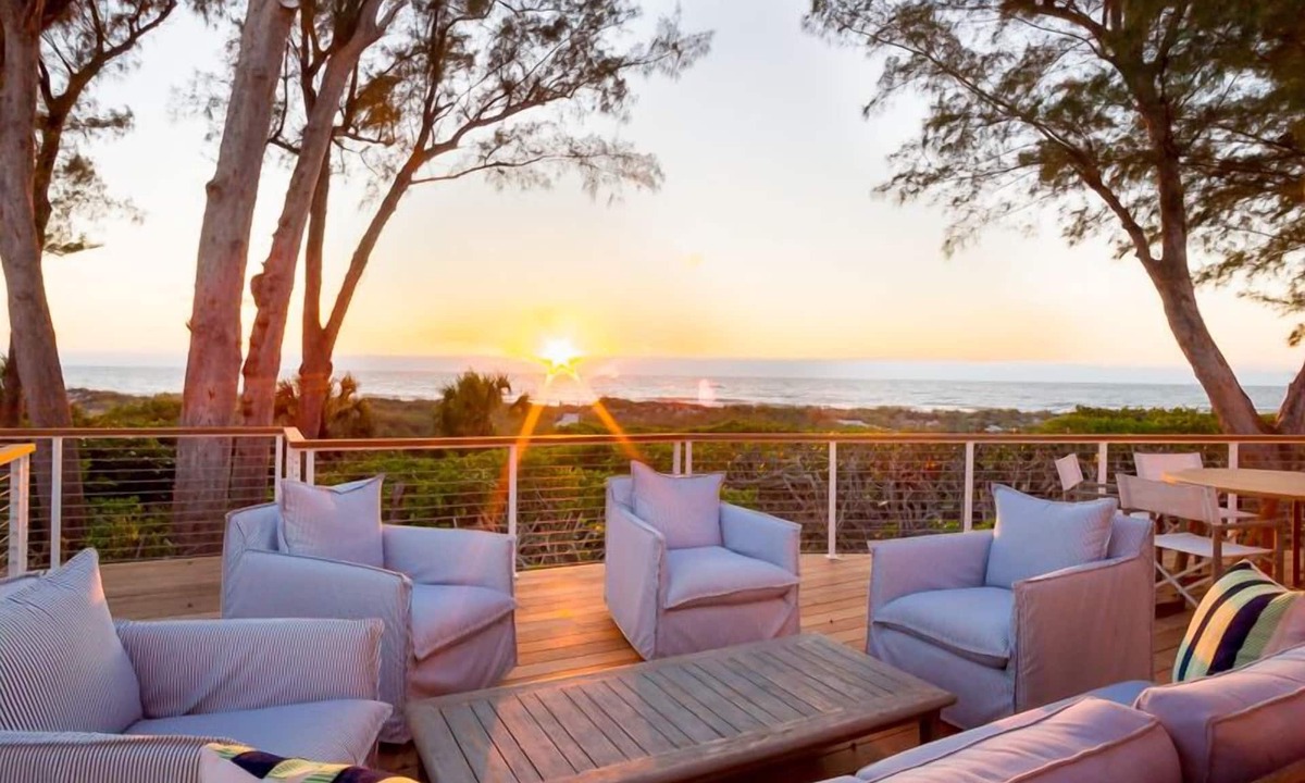 Wulfert House | A Serene Gulf-Front Escape with Private Pool and Guest House