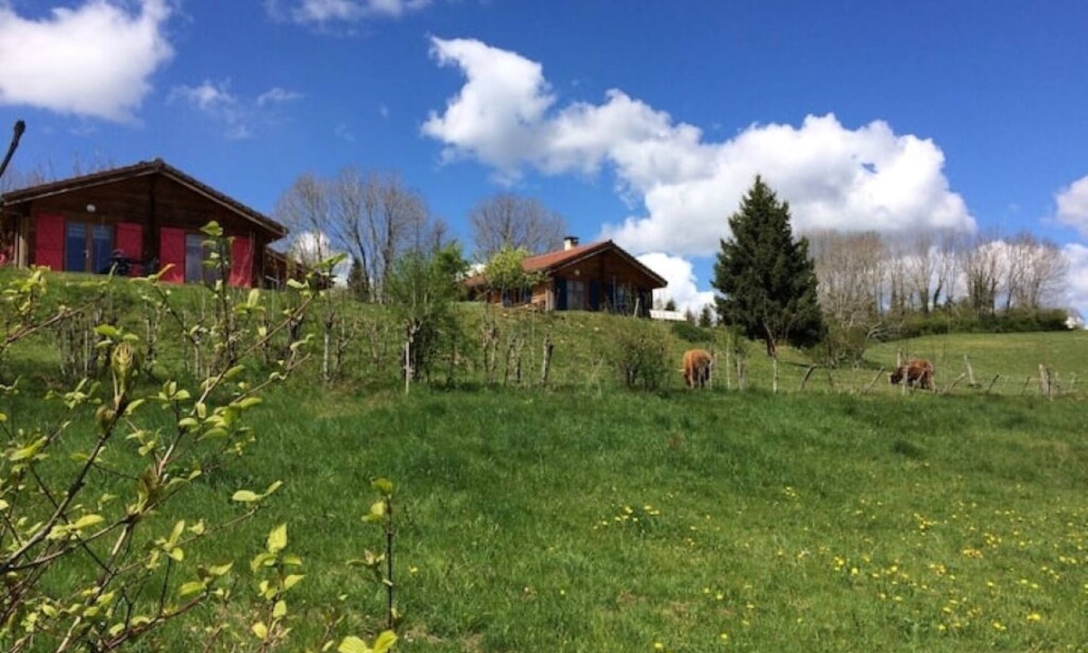 Sapois House | A serene interlude in the heart of the Jura mountains