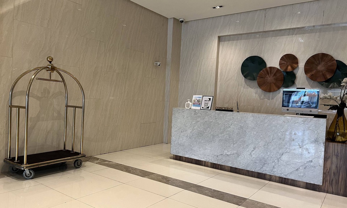 Pasay Apartment | A Spacious Relaxing and a Beautiful space