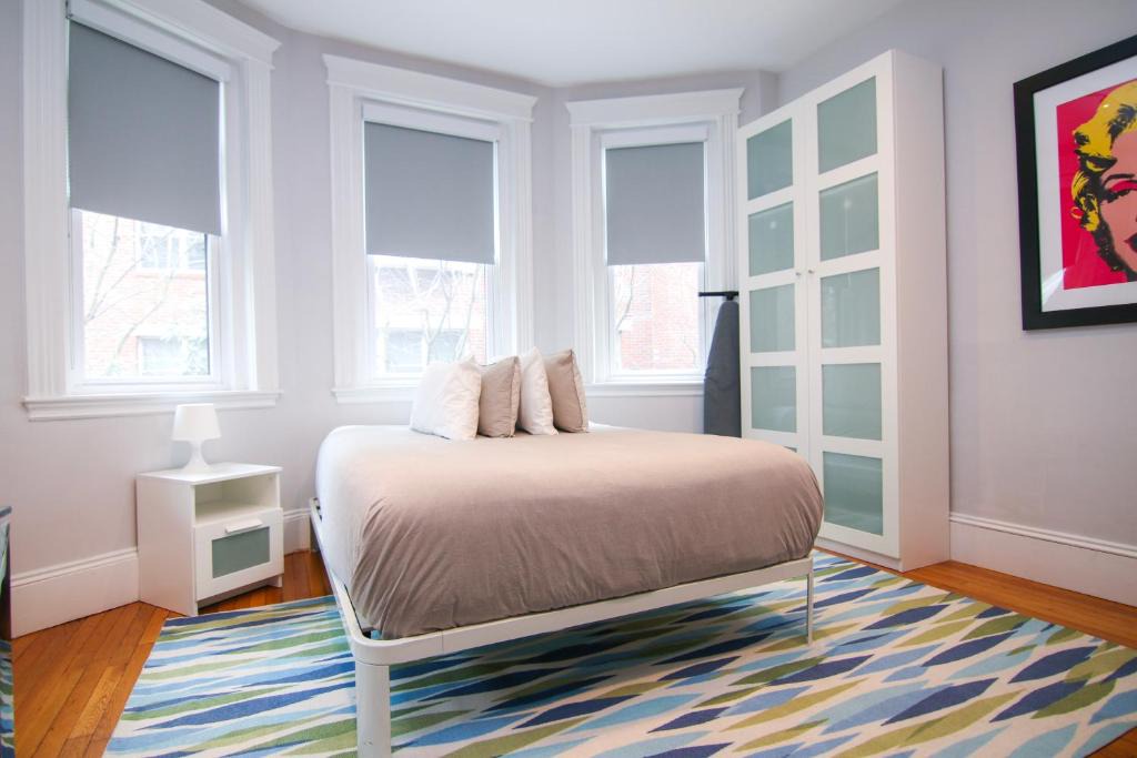 North Brookline Apartment | A Stylish Stay w/a Queen Bed, Heated Floors. #34
