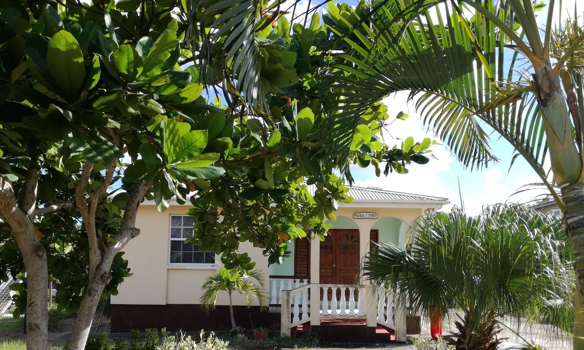 Silver Sands House | A surfer's retreat less than 5 minutes walk to Silver Sands Beach, Barbados