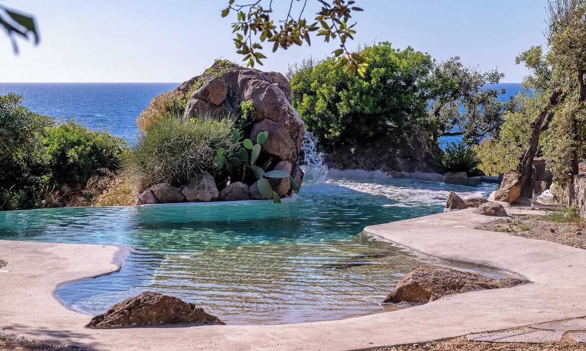 Forio Villa | A unique retreat on Ischia island west coast with private access to the sea