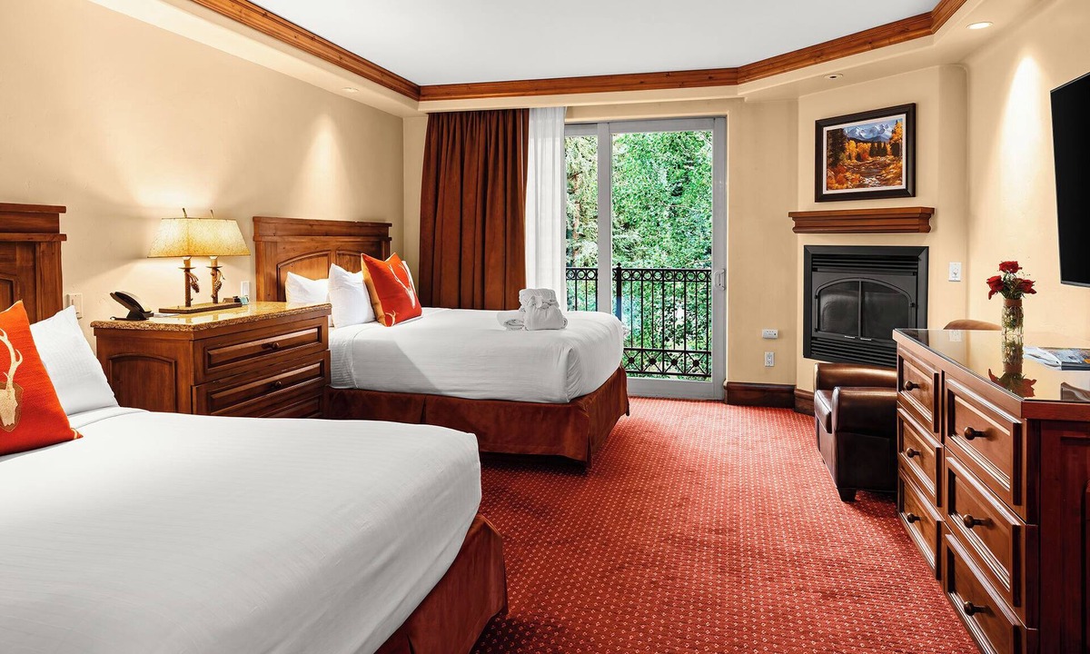 Vail Hotel | A Vacation to Look Forward to! Unit with Mountain View, Outdoor Hot Tub