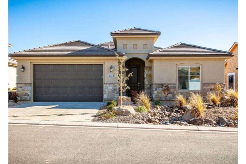 Sienna Hills House | A Vacation Vista