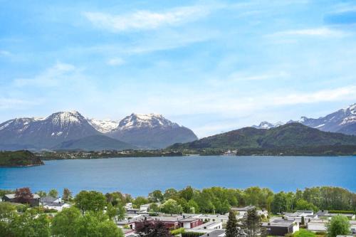 Alesund Hotel | A11 Apartments
