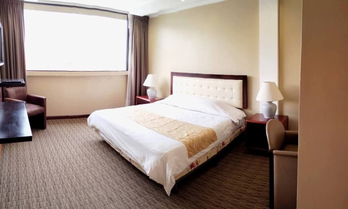 Financial District Apartment | A3 Akros Suite