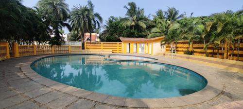 Covelong Beach Hotel | A3B residency