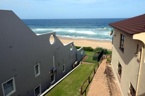 Shaka's Rock Apartment | AAK Beach Villa