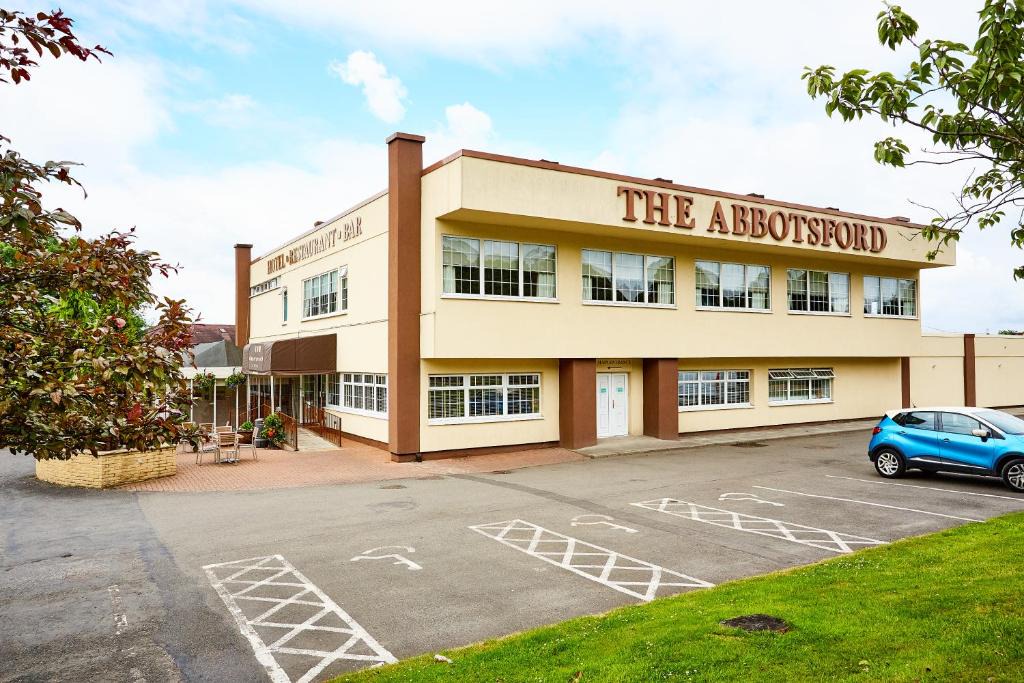 Dumbarton Hotel | Abbotsford Hotel