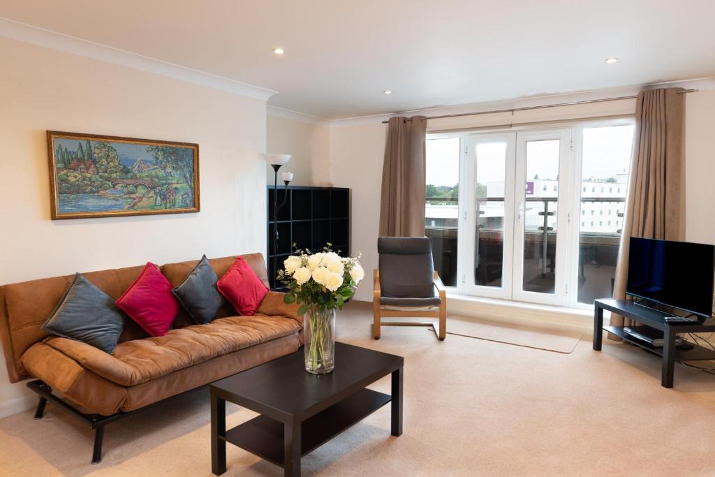 Hemel Hempstead Apartment | Abodebed - Handleys Court