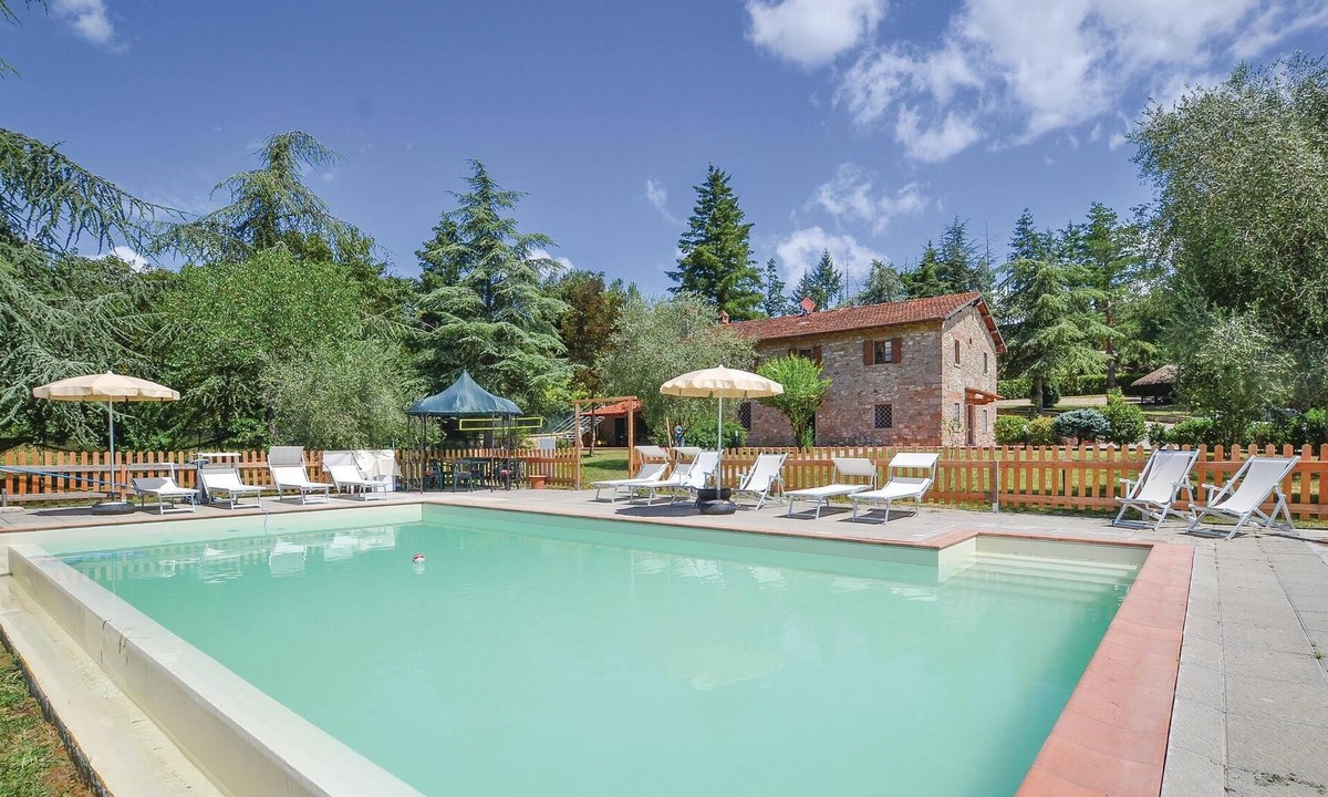 Pratovecchio House | About 2 km from Pratovecchio is located this comfortable country house with pool in a unique panoram