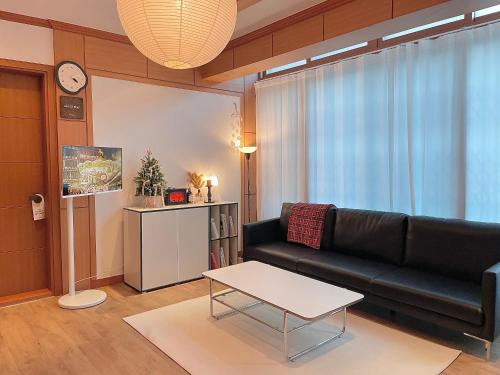 Suyeong-Gu House | about stay