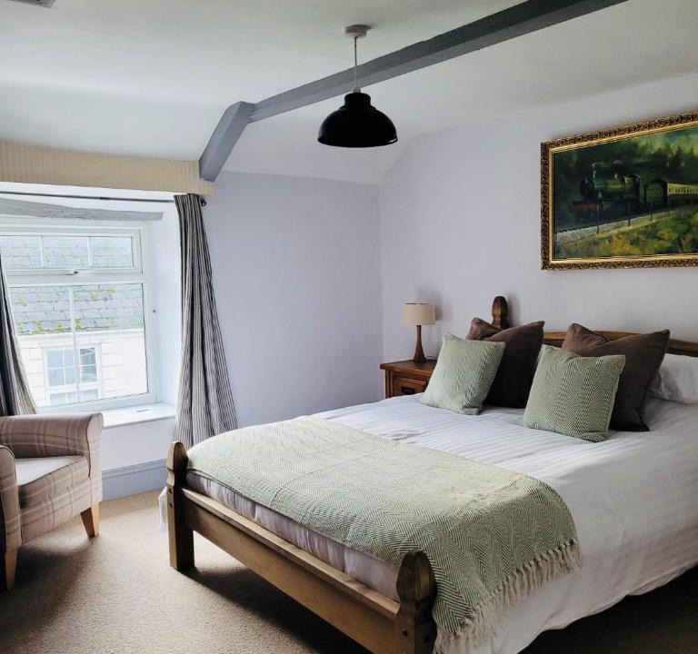 Wiveliscombe Apartment | Above the Bear