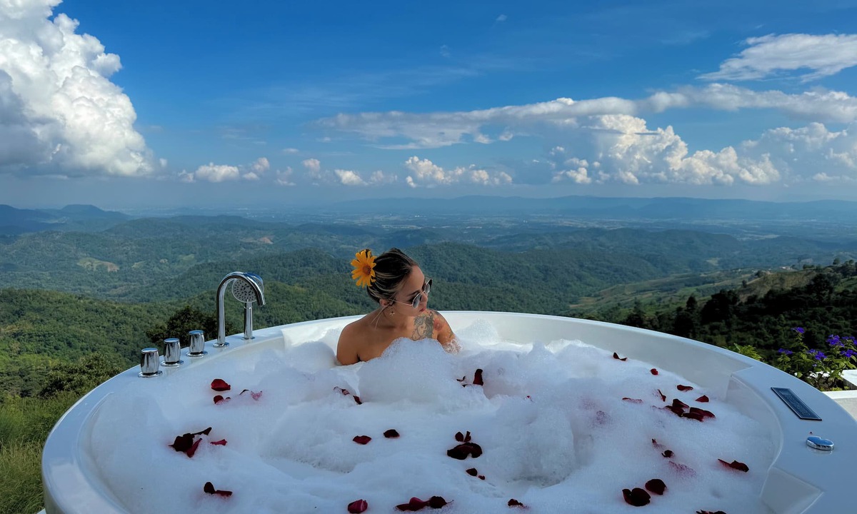 Chiang Rai Bed & Breakfast | Above the clouds - Chiang rai