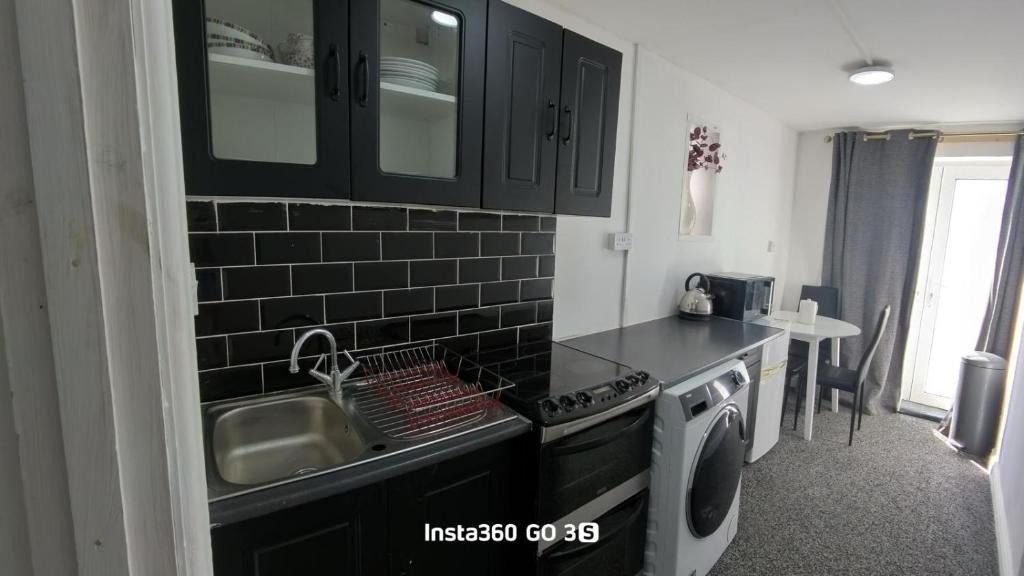 Newcastle-upon-Tyne Apartment | Abysplace SM