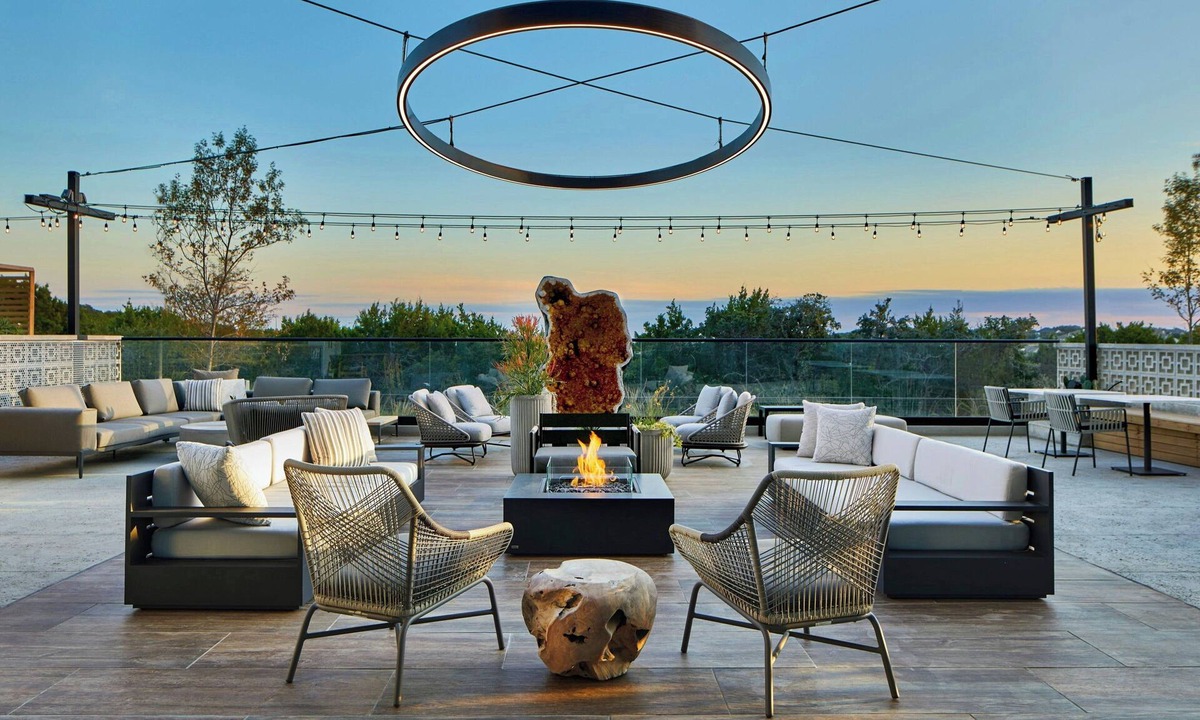 West Oak Hill Hotel | AC Hotel by Marriott Austin Hill Country