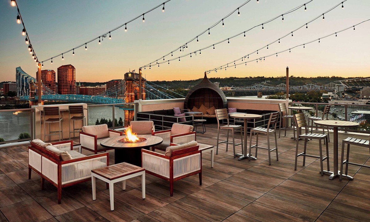 Central Business District Hotel | AC Hotel by Marriott Cincinnati at The Banks
