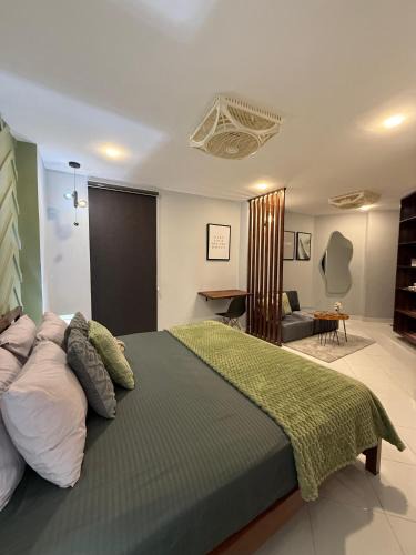 Karachi District Apartment | AC - Studio Apartment Bahria Town