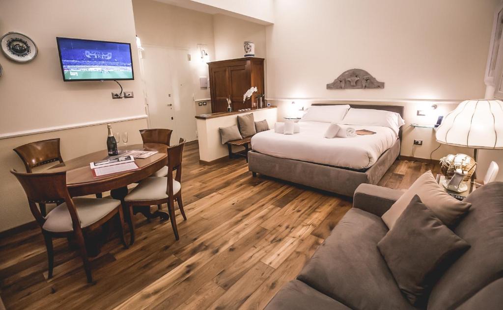 Santissima Annunziata Apartment | Acacia Firenze -Timo