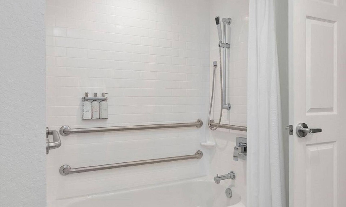 Whitney Beach Apartment | Accessible King-Bed Room w/Balcony, High-Speed Internet, & Neal Preserve Views
