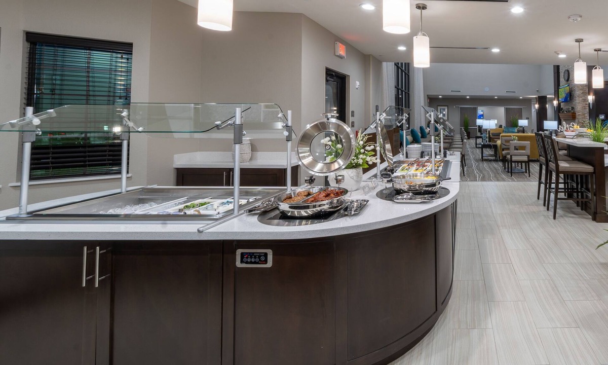 Baytown Apartment | Accessible Studio Suite | Breakfast Included!