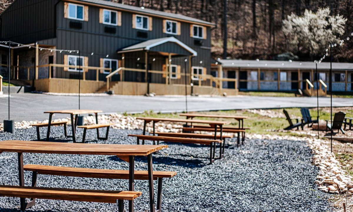Waynesboro Apartment | Accessible Suite on Afton Mountain | Pets Allowed