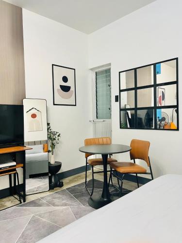 Naga Apartment | Accessible, With Own Kitchen & Bath and Big Bed Cozy Unit