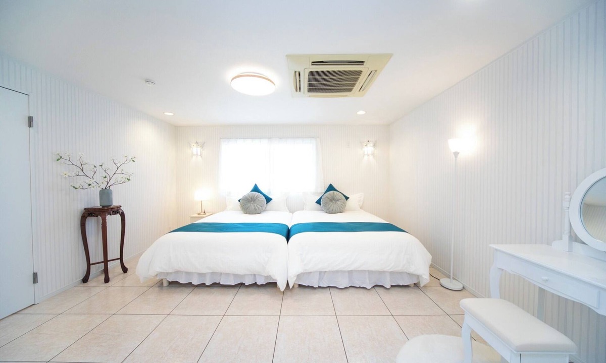 Awaji Apartment | Accommodates 10 people A spacious facility convenient for dining in Awaji City Kuruma 95/Awaji Hyōgo