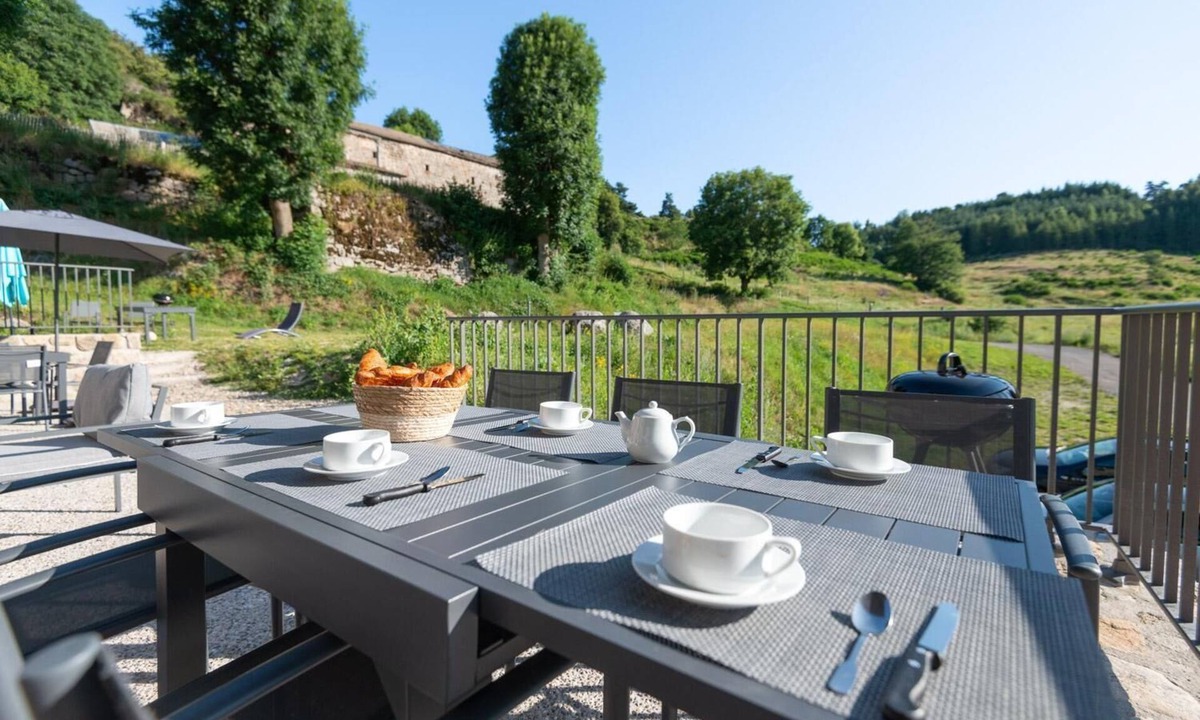 Villeneuve House | Accommodation for 5 people - Domaine de Coulagnettes