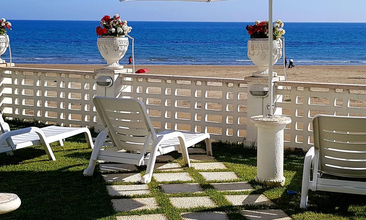Nettuno Apartment | ACCOMMODATION FOR TOURIST USE ON THE SEA ID. 25793