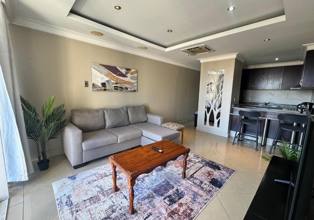 Durban Point Apartment | Accommodation Front - Comfortable 2 Sleeper Close to Cruise Terminal