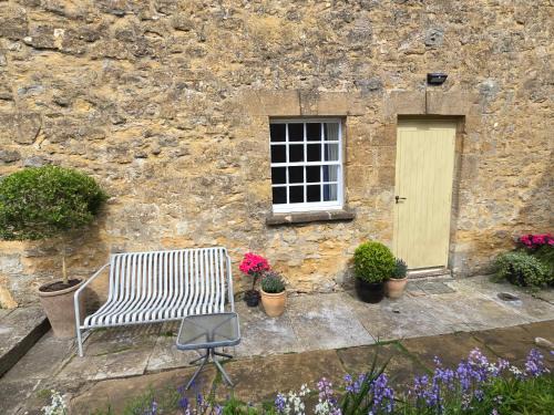 Sherborne Apartment | Accommodation in Dorset, Sherborne
