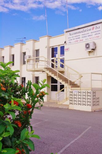 Winston Hostel | Accommodation @ Isa