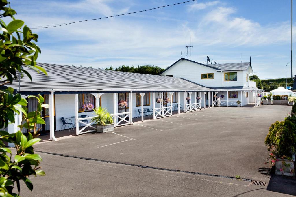 Te Puna Resort | Accommodation Te Puna
