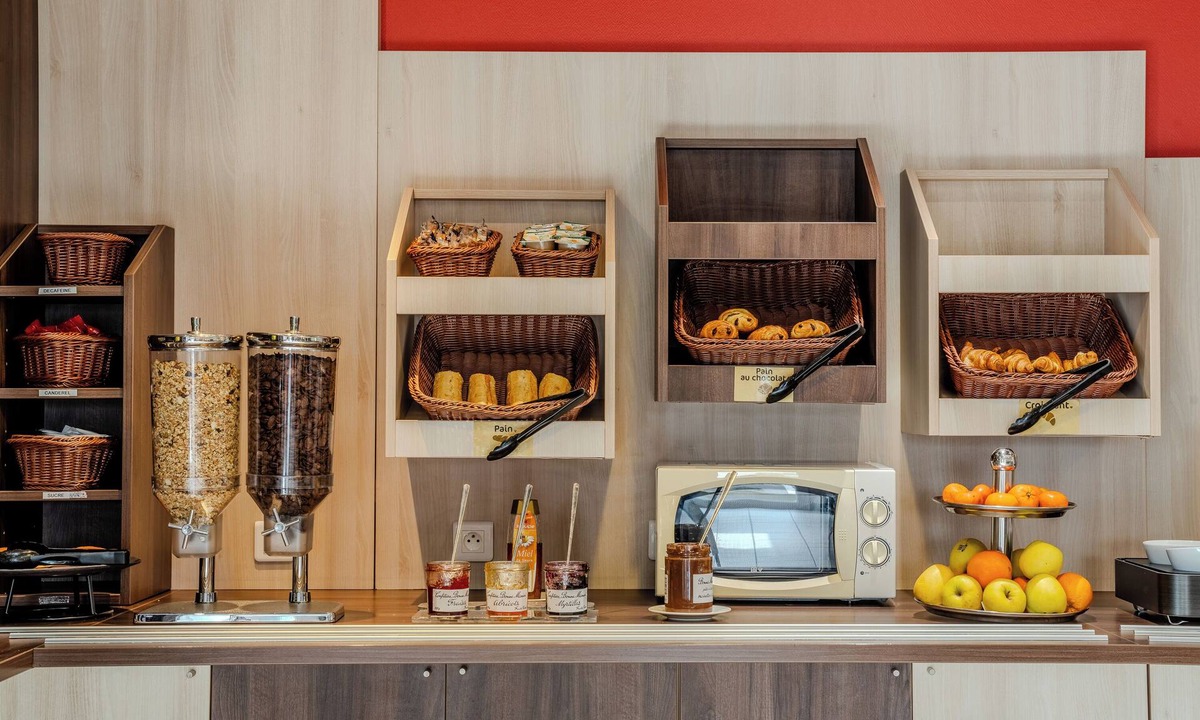 Brive-la-Gaillarde Hotel | ACE Hôtel Brive-la-Gaillarde
