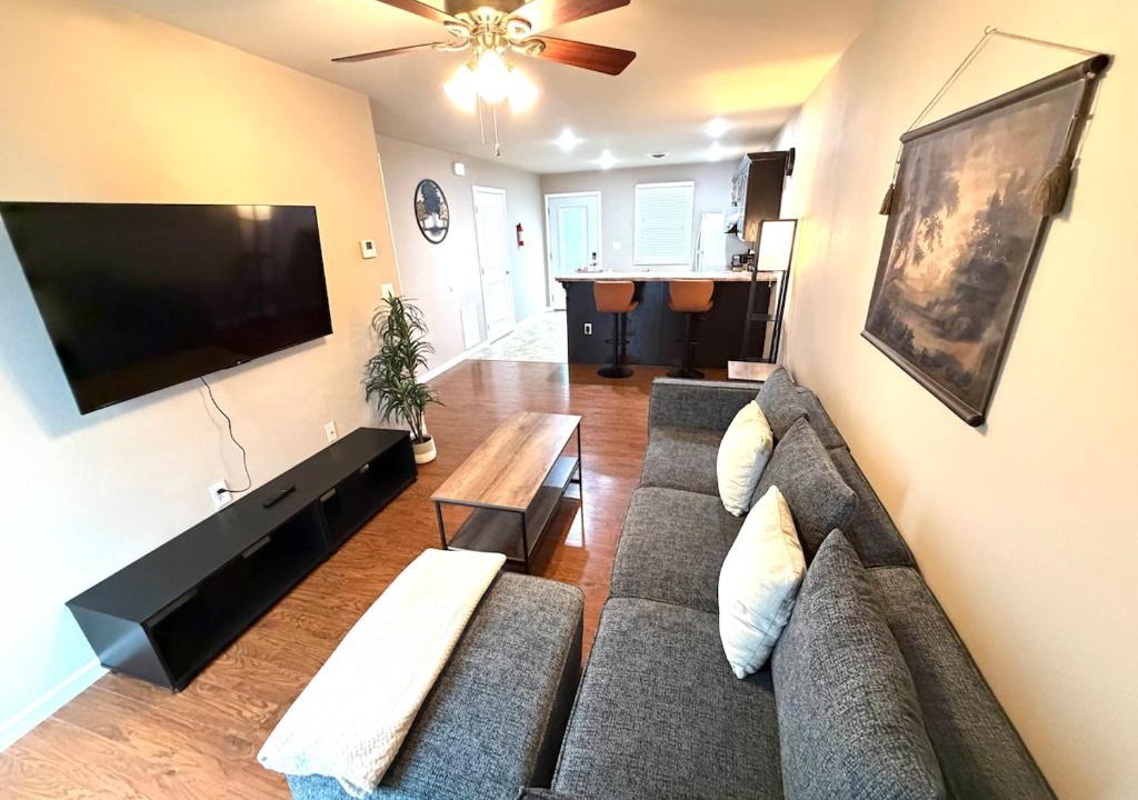 Mount Carmel Apartment | Ace Stays
