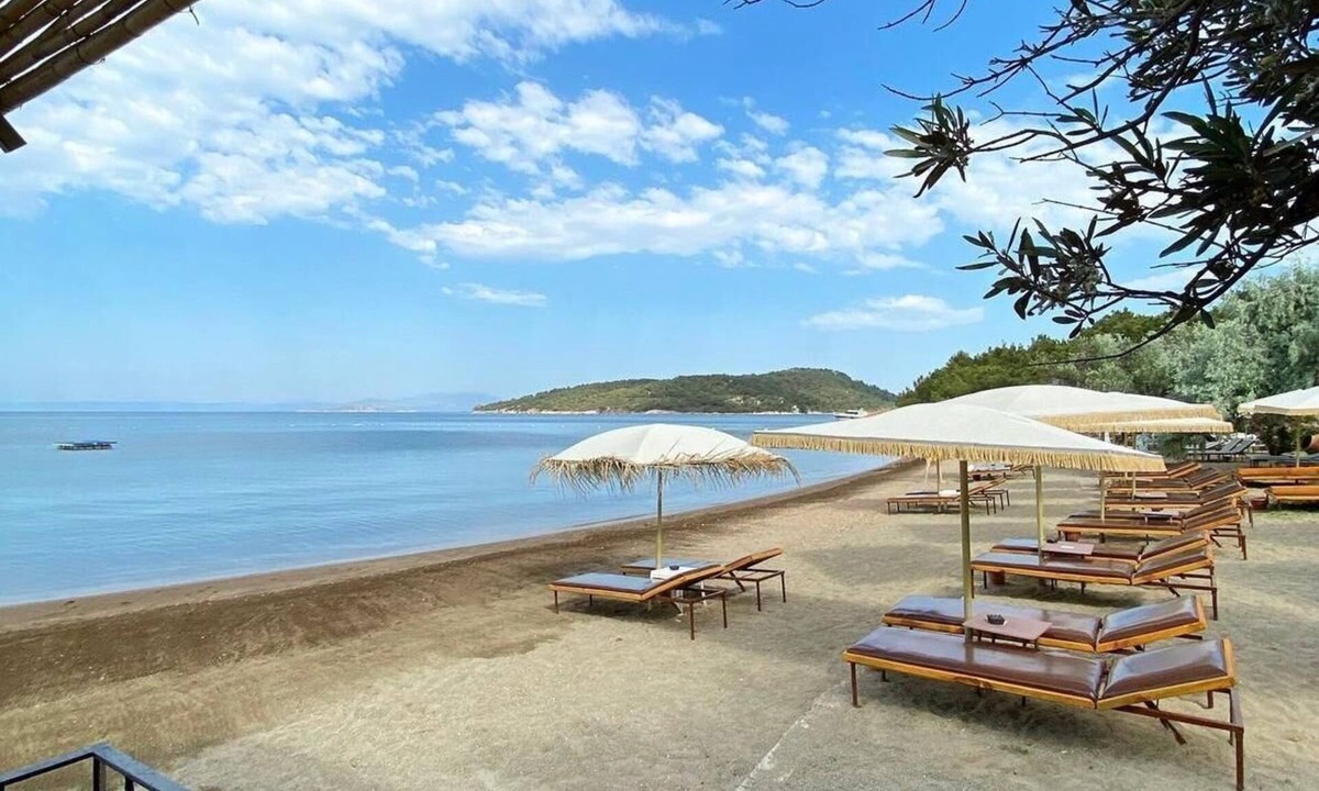 Ayvalik Ski Chalet | Ada Camp Otel
