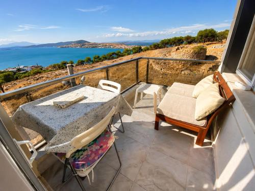 Ayvalik City Center Apartment | Ada Hill Ayvalık