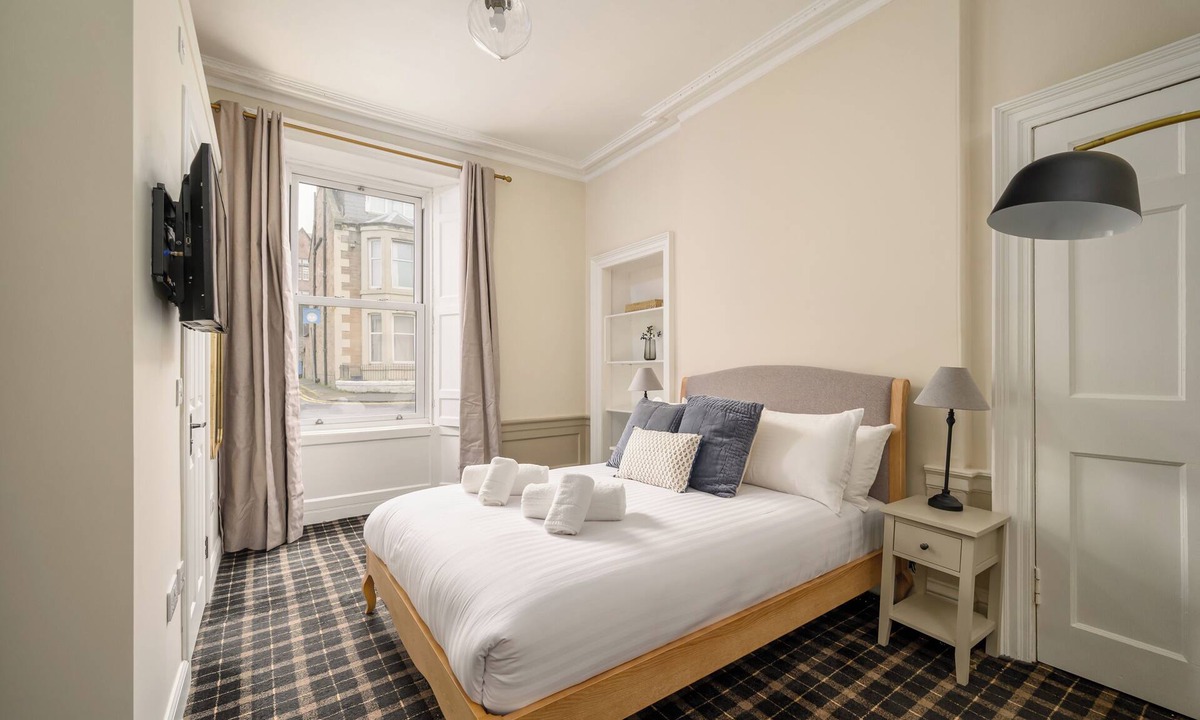 Tollcross House | Adam Drysdale House