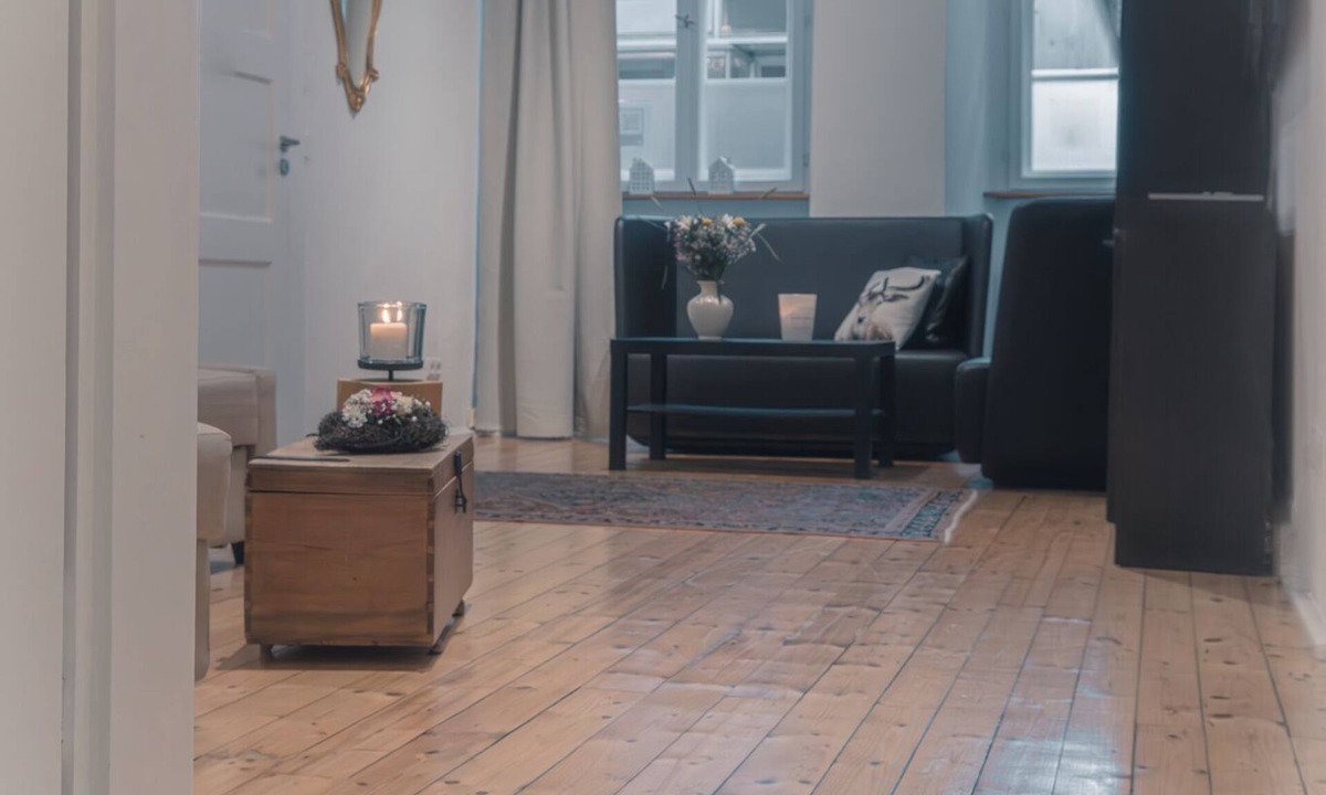 Old Town Apartment | ADAM & EVA ABSOLUTELY CENTRAL