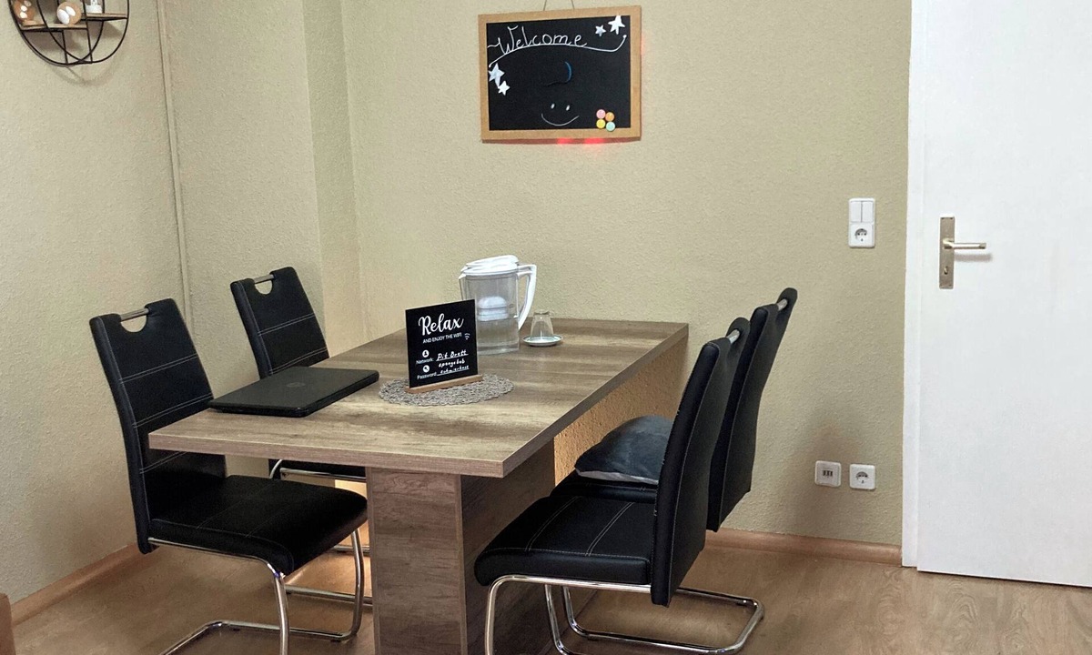 Bernsdorf Apartment | Adam's Pension