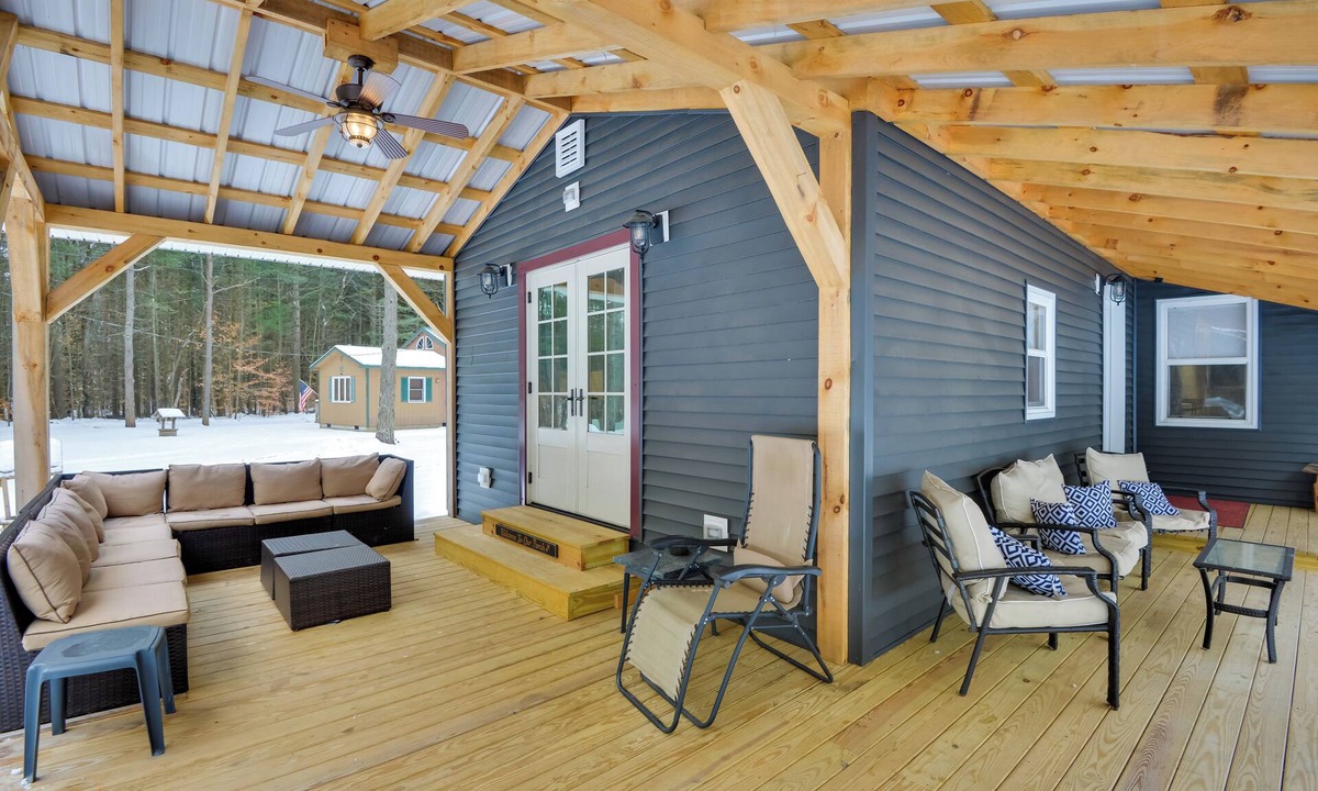 Brantingham House | Adirondacks Cabin: Fish, Hunt & Hike!