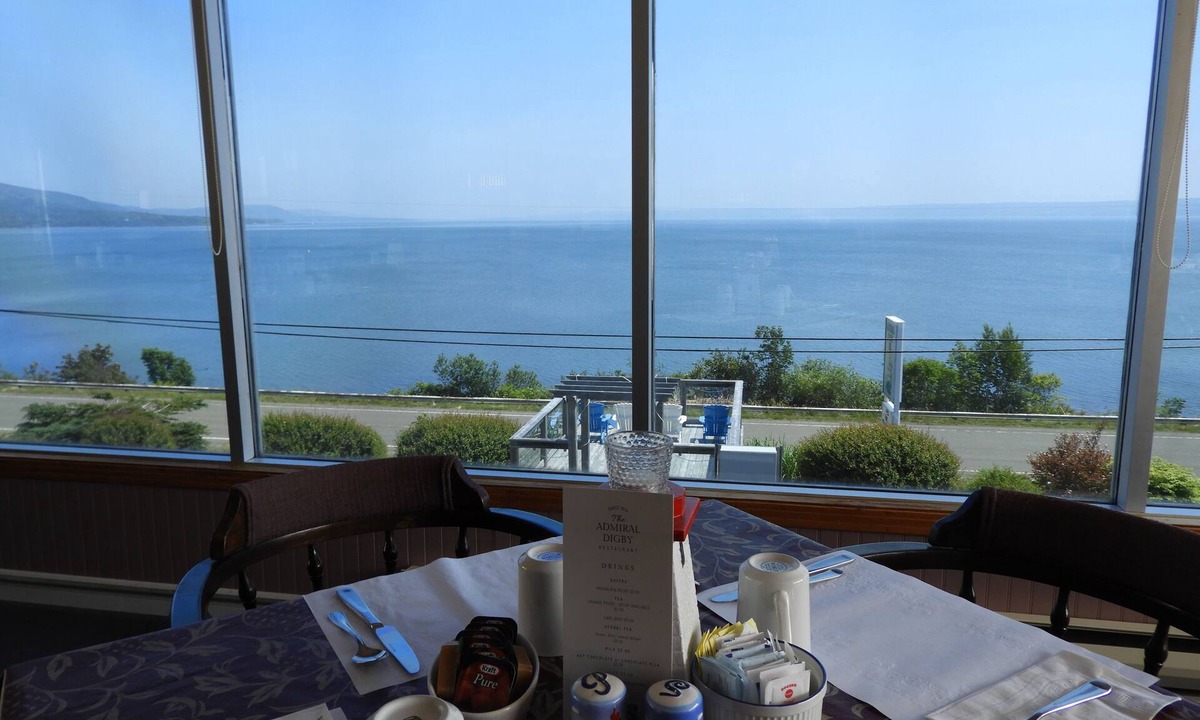 Digby Hotel | Admiral Digby Inn