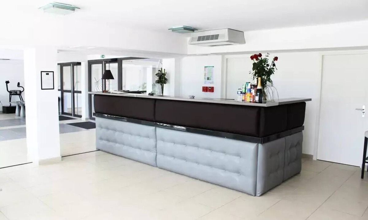 Eguilles Apartment | Adonis Residence Aix-en-Provence - Communicating Studios 4 people