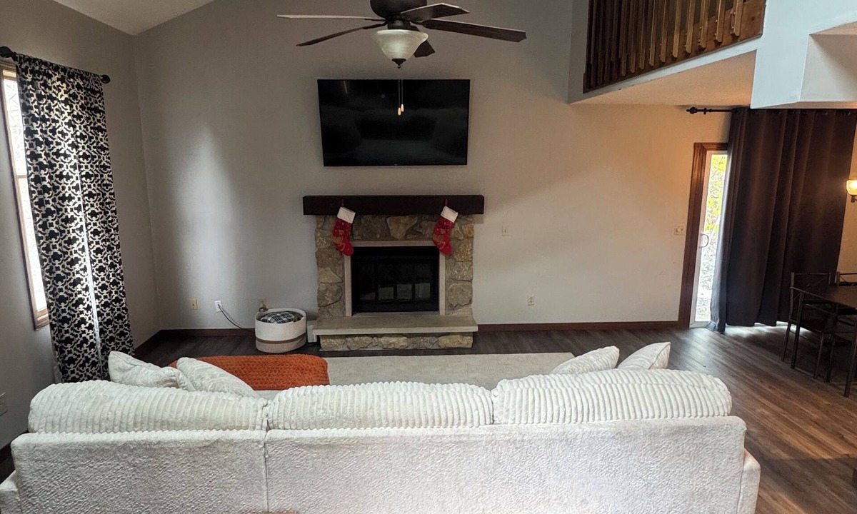 Fort Wayne Condo | Adorable 2-bedroom condo in pleasant Fort Wayne