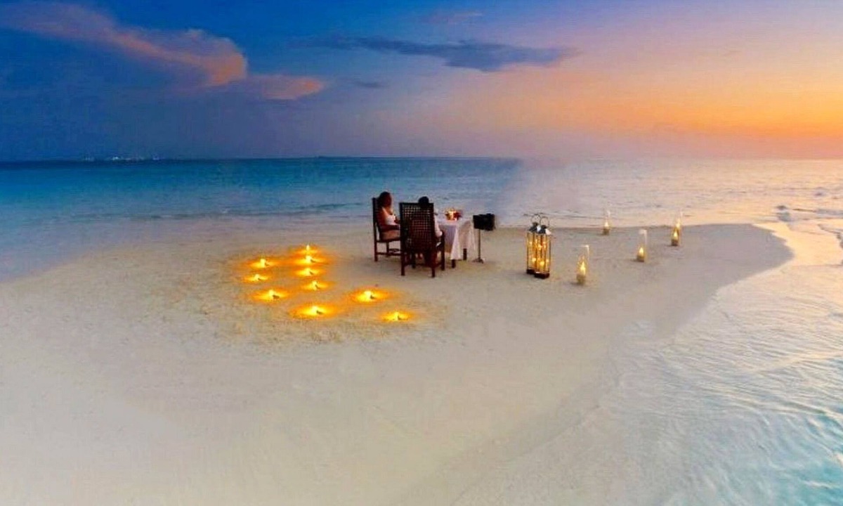 Guraidhoo House | Adroit Beach Inn