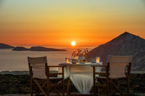 Ano Meria Apartment | Aegean Balcony