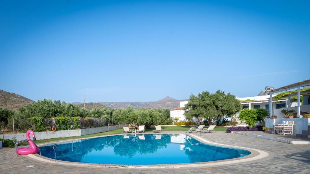 Palekastro Apartment | Aeolus pool apts