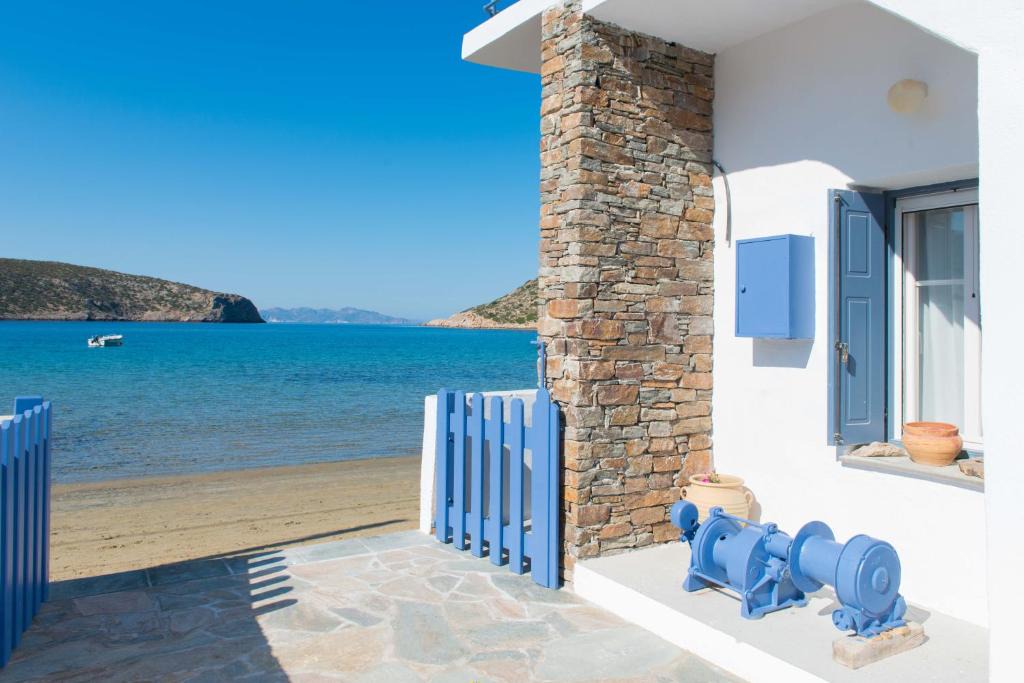 Vathi House | Aerides Boutique Rooms