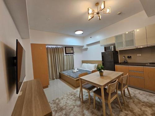 Pinagsama Apartment | Affordable Condo Suite with 150mbps WIFI